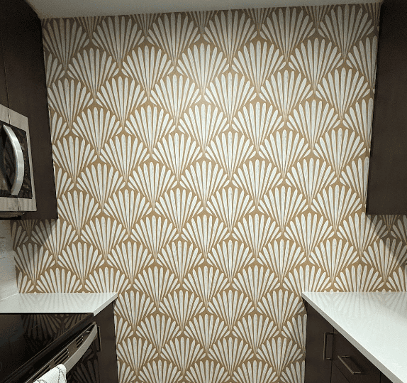 Bay Area living room with trendy 2026 wallpaper featuring biophilic patterns and rich textures, installed by Cover Up