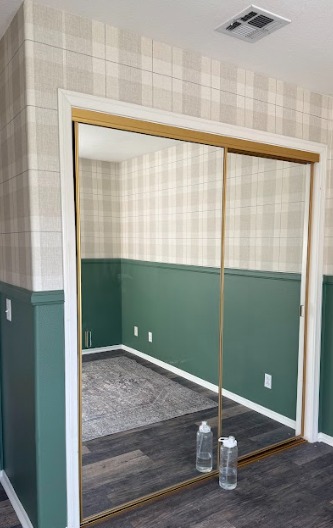 Wallpaper Removal and Wall Repair: The Cover Up Definitive Guide